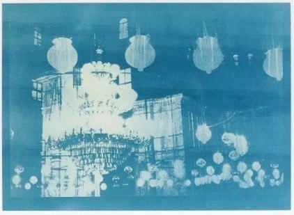 Voorstudie UVOT-2, 1991 - a white bleached building and hanging lanterns on a blue ground.